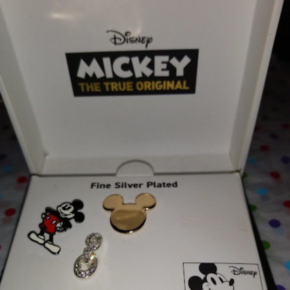 DISNEY MICKEY MOUSE 90 YR ANNIVERSARY COLLECTIBLE 3pc PIN SET**NEW! - Picture 3 of 5
